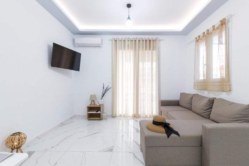 Nikogroup Plaza Apartment Polychrono Ngoại thất bức ảnh
