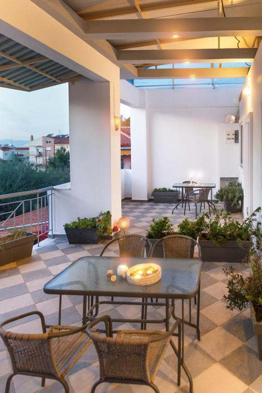 Nikogroup Plaza Apartment Polychrono Ngoại thất bức ảnh