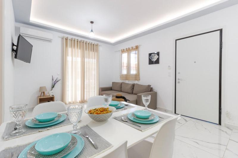 Nikogroup Plaza Apartment Polychrono Ngoại thất bức ảnh
